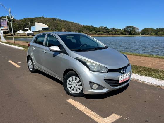 HYUNDAI HB20 1.0 COMFORT 12V FLEX 4P MANUAL HYUNDAI HB20 1.0 COMFORT 12V FLEX 4P MANUAL